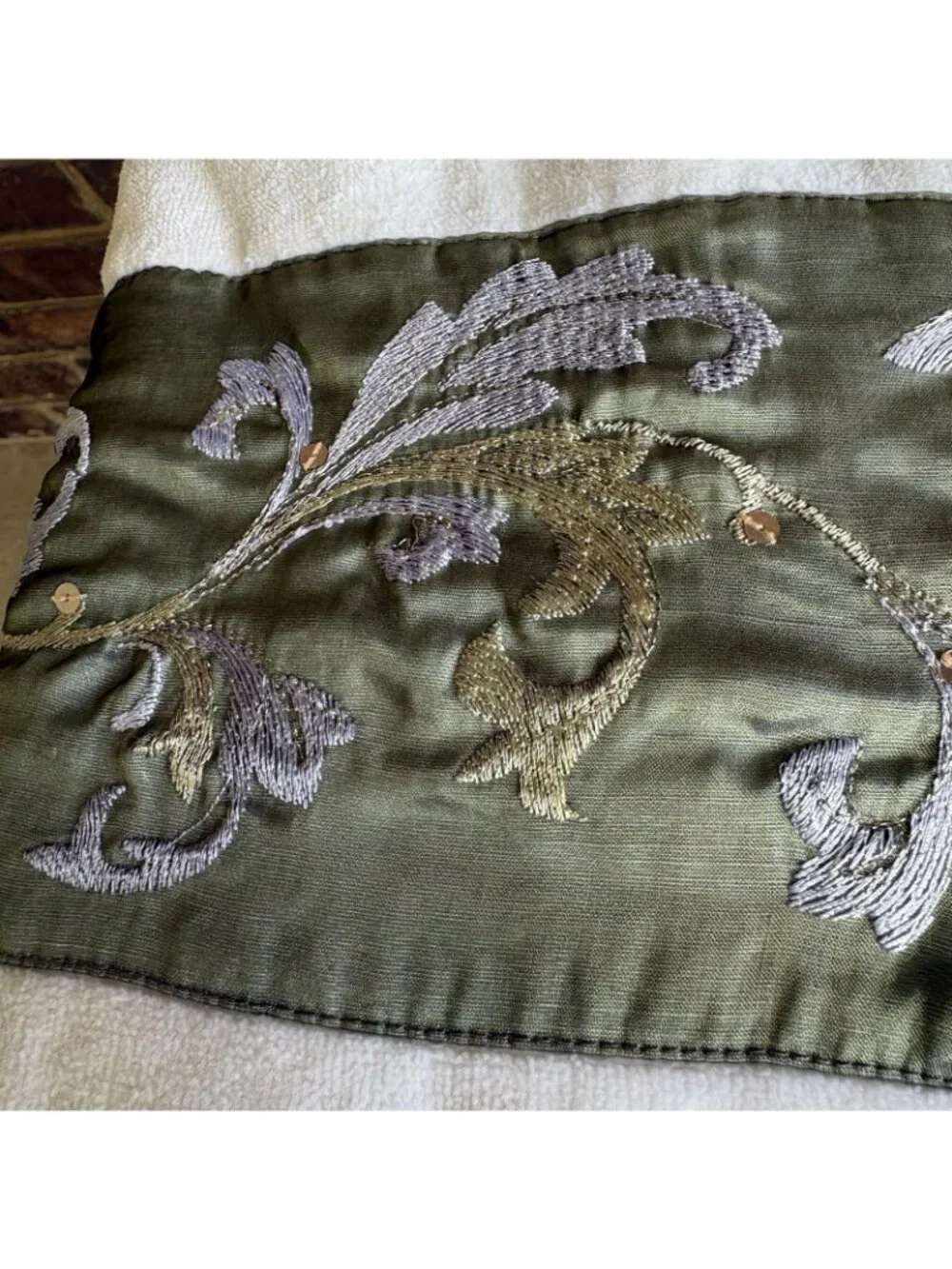 CROSCILL Home Cream Floral Sage Green Embroidered 100% Cotton Bath Towel 27”x48”